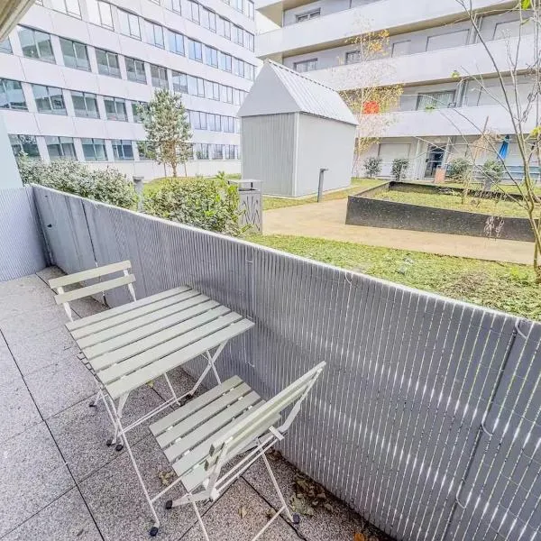 Beau Studio confortable près de Paris à Fontenay-sous-Bois, хотел в Фонтене-су-Боа