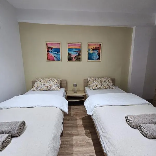 Soulnest Peace bedroom in shared flat, hotel a Qbajjar
