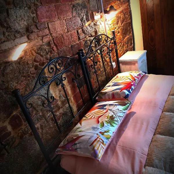 Il Vico holiday home, hotel Serra San Brunóban