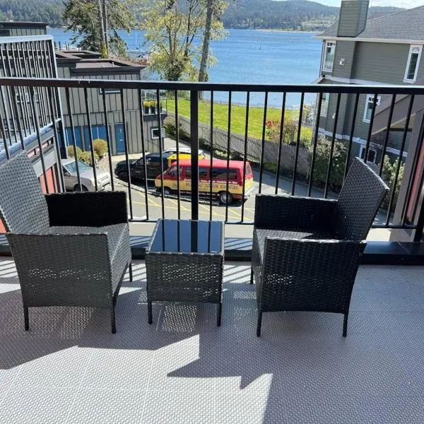 Vancouver Island Waterfront Resort、スークのホテル