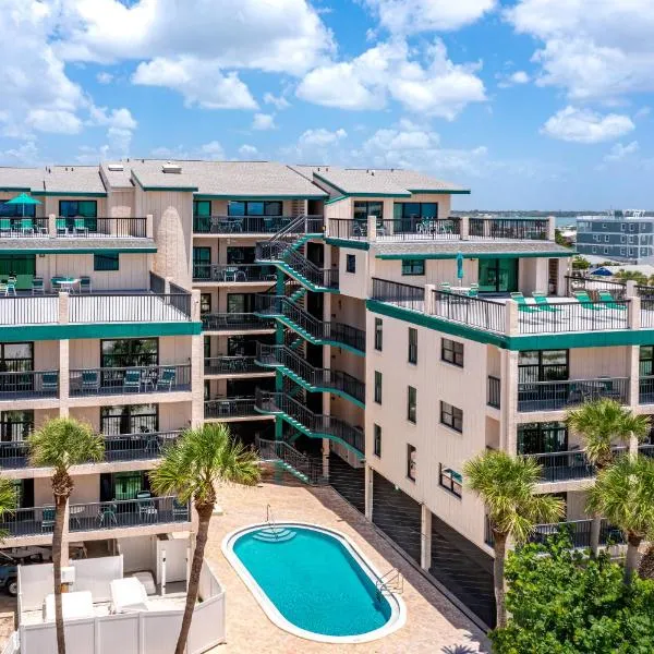 自由全季公寓式度假酒店，位于圣徒皮特海滩的酒店