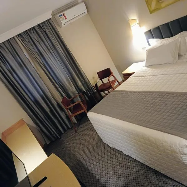 Hotel Exclusivo, hotel v destinaci São José dos Pinhais