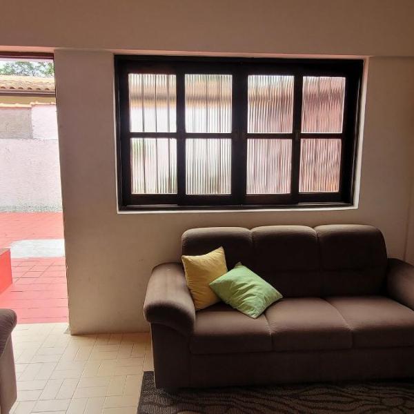 Sobrado espaçoso no Itaguá bem localizado - Foto 5