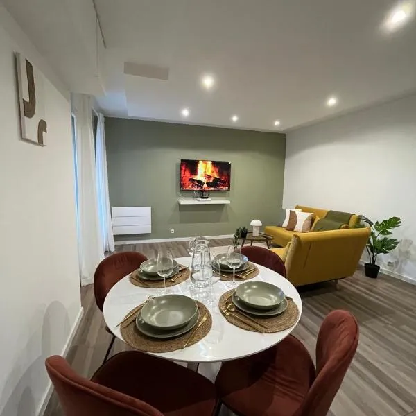 Charmant T2 équipé Proche Versailles, hotel em Guyancourt