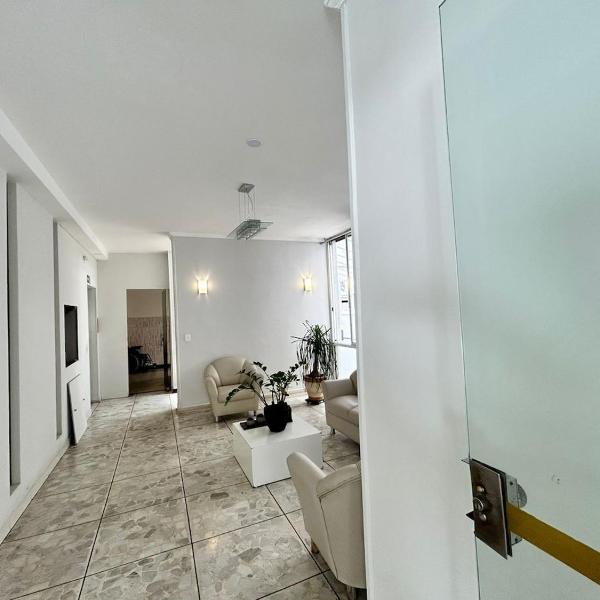 Apartamento quadra da praia - Foto 3