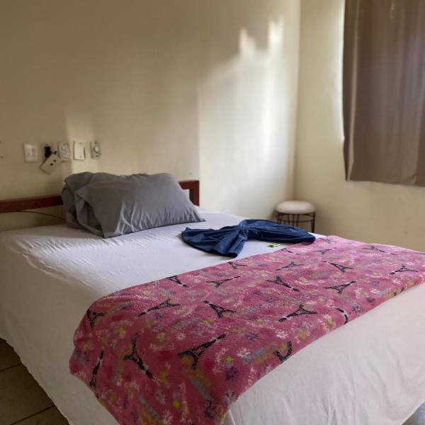 Quarto econômico no centro - Foto 3