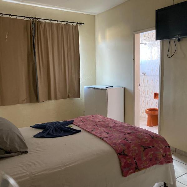 Quarto econômico no centro - Foto 2