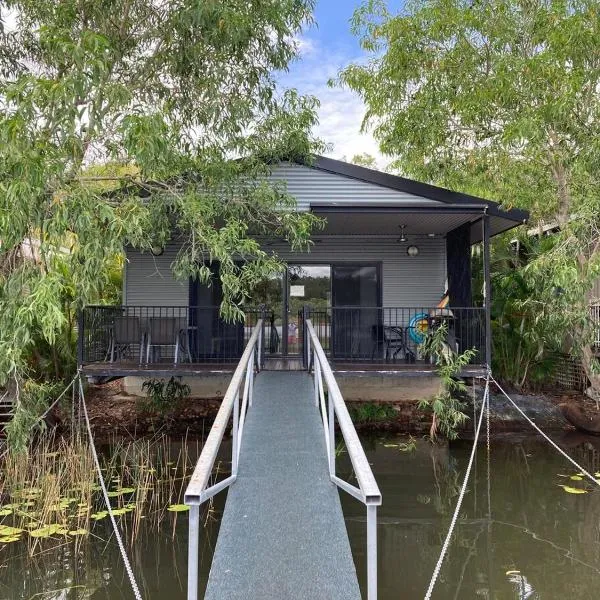 Black Wattle Bungalow 30 Lake Bennett, hotelli kohteessa Lake Bennett