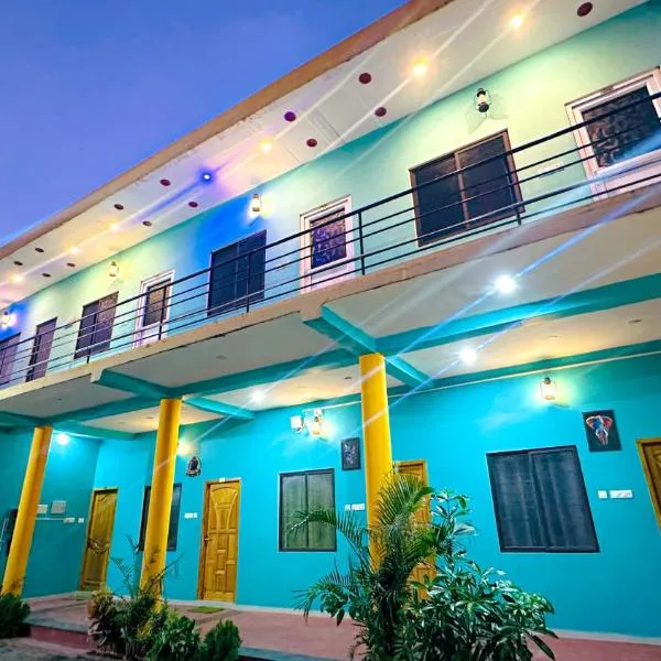 sky suite residency, Hotel in Auroville