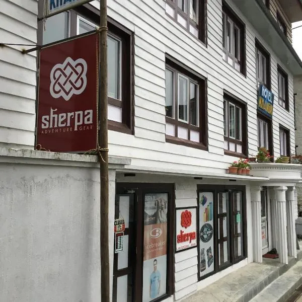 Hotel Khangri, hotel v destinaci Namche