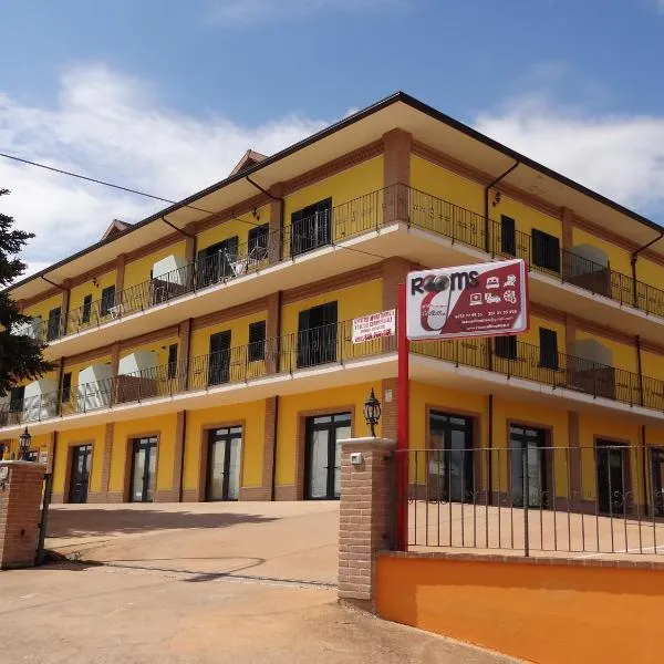 Affittacamere Rooms Di Matteo, hotel San Paolo di Iesiben