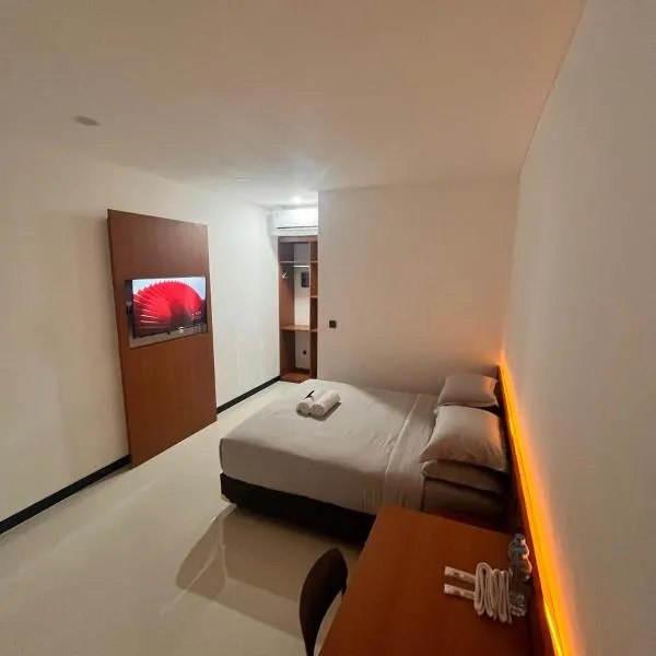 Passifika Hotel Maluk, hotel din Maluk