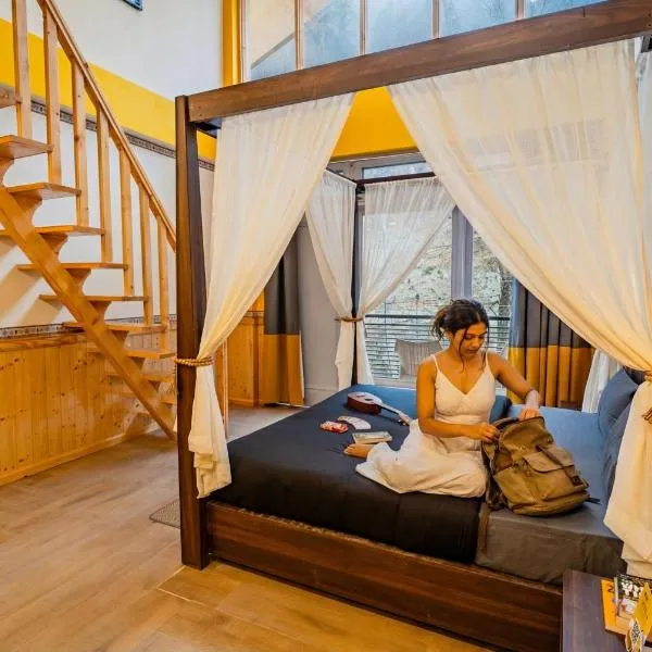 The Hosteller Jibhi, hotel v destinaci Jibhi