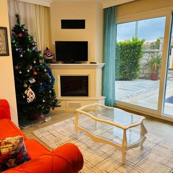 Evalacati - Villa Harnup- Tamamen Müstakil Villa, hotel in Alacati