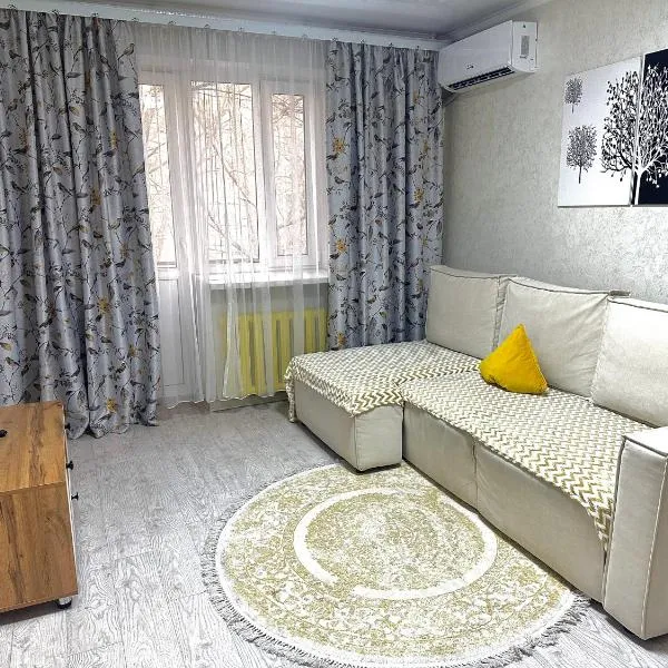 Апартаменты на Ахметова 6，位于Turksib的酒店