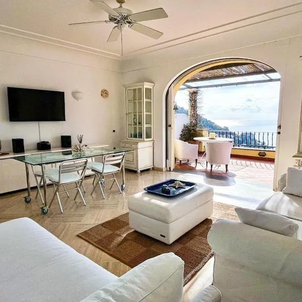 Rooftop Belvedere Capri Apartment, hotel en Capri