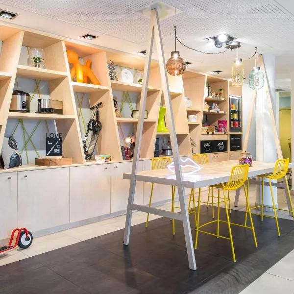 Aparthotel Adagio Access Paris Porte De Charenton, hotel v destinaci Charenton-le-Pont