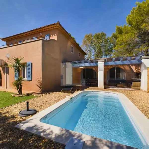 Viesnīca Villa tous commerces 3km des plages Frēžī