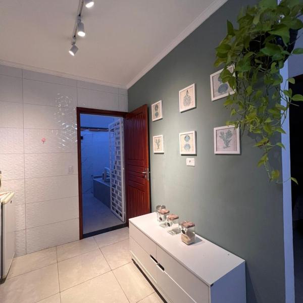 Casa Aconchegante em Itanhaem- Piscina e Churrasqueira 10 pessoas - Foto 3