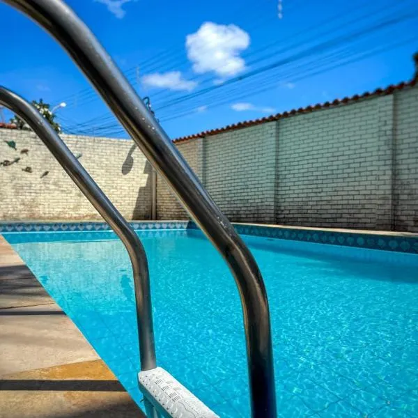 Pousada Rosa Mistica, hotel u gradu 'Paracuru'