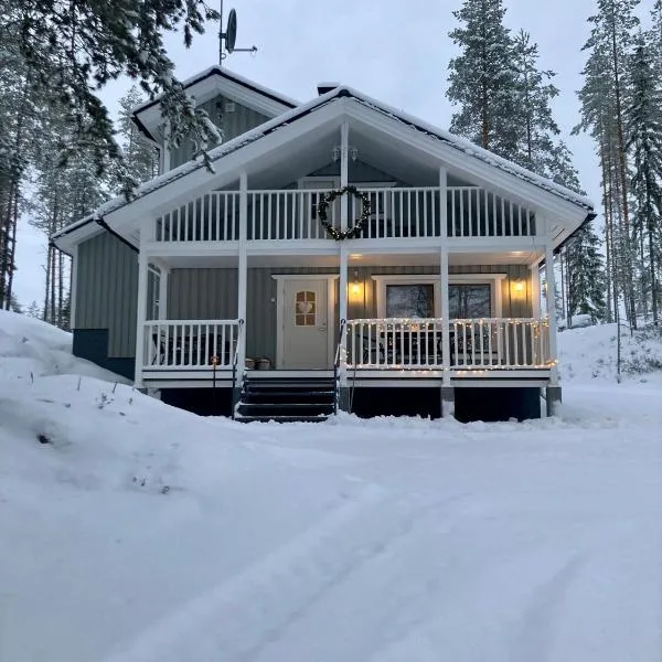 Villa Hyppykallio, LaatuLomat, hotel in Juva