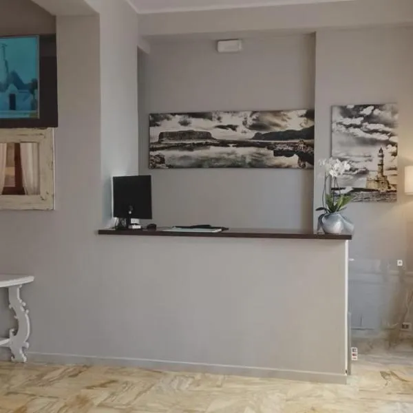 Hotel Sole, khách sạn ở Orbetello