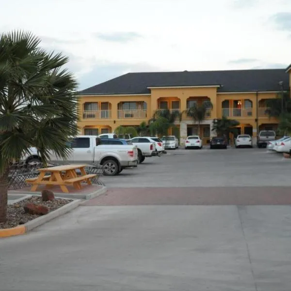 Weslaco Inn by Capital O Near Mercedes, hotel in Weslaco
