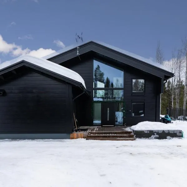 Serenity Levi - Hot Tub & Sauna，位于列维的酒店