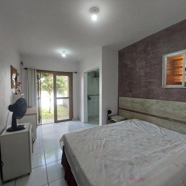 Casa Encanto da Lagoa com acesso à lagoa e pátio cercado - Foto 2