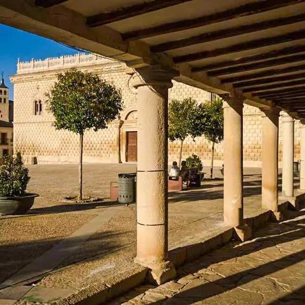 Persistencia de la Memoria, hotel v destinaci Cogolludo