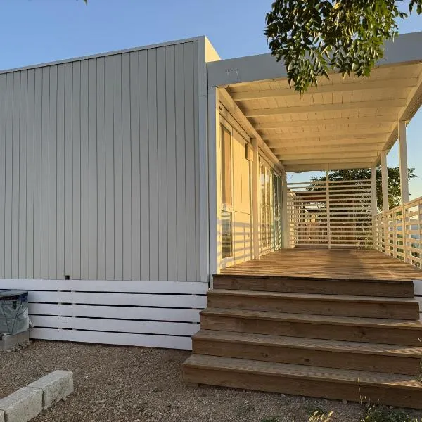 Adriastay 360, ξενοδοχείο σε Jezera