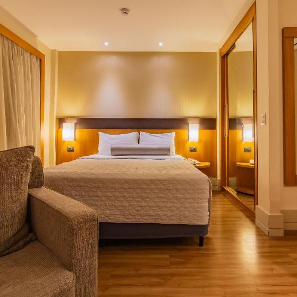 1708 Flat com duas suítes dentro de Hotel/Faria Lima