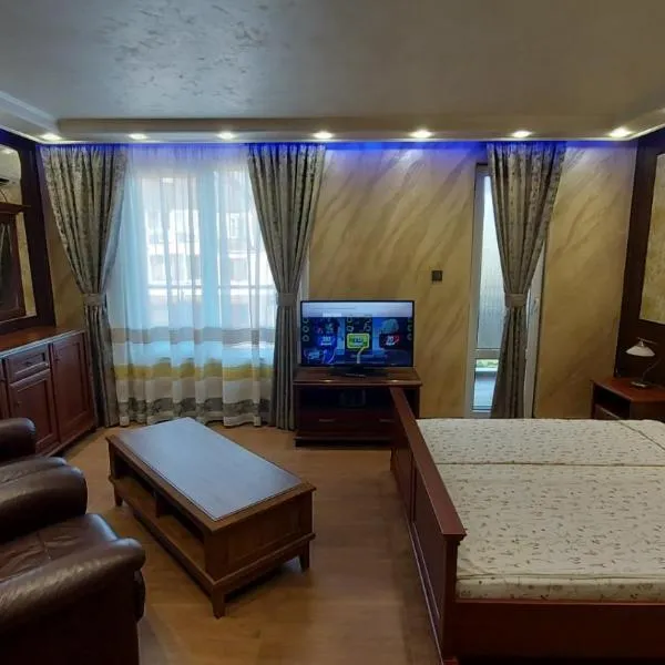 Хотел-ресторант Астория, hotel in Pazardzhik
