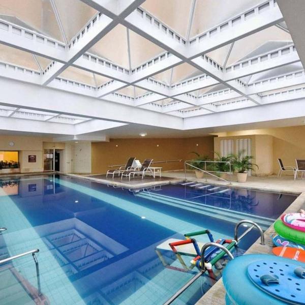 Alphaville Exclusivo Hospedagem Moderna a Passos do Centro Comercial