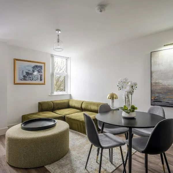 Luxurious 2 Bed Apartment with Free Parking, Sky Sports & Netflix, Chelmsford City, hotel v destinaci Chelmsford