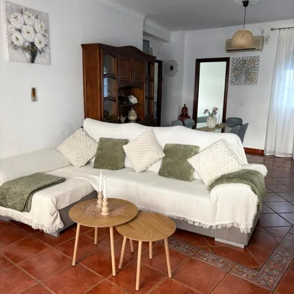 Casa Rural Moreno, hotel in Setenil