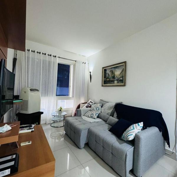 Lindo 3 quartos a 6 minutos da praia de Copacabana