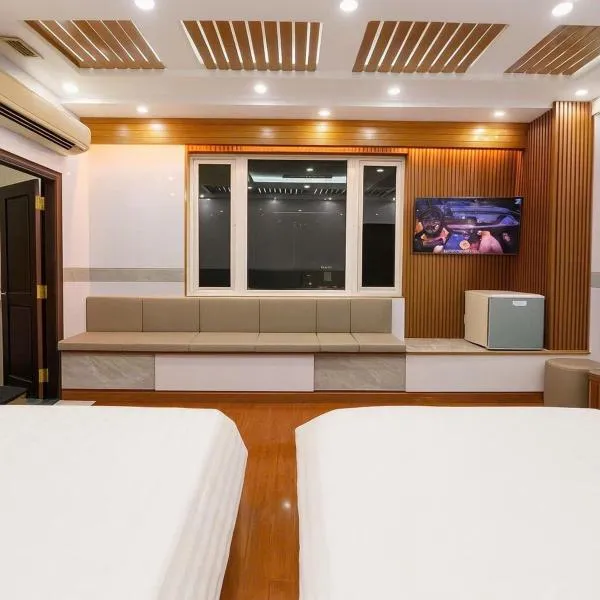 Van Ha Boutique Hotel Etown - Nhà Ga T3, hotel em Ho Chi Minh