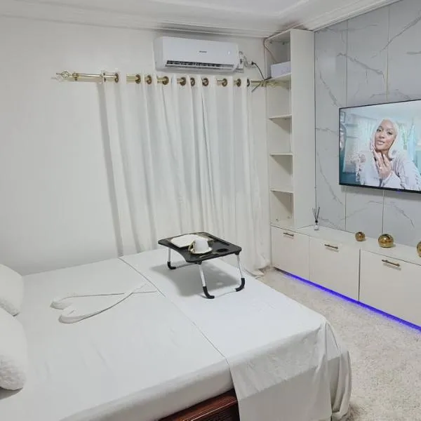 O'sena, hotel en Cotonú