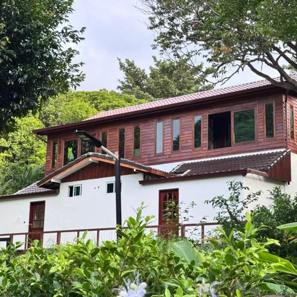 Bayview Hill Resort, hotel u gradu 'Ko Lipe'