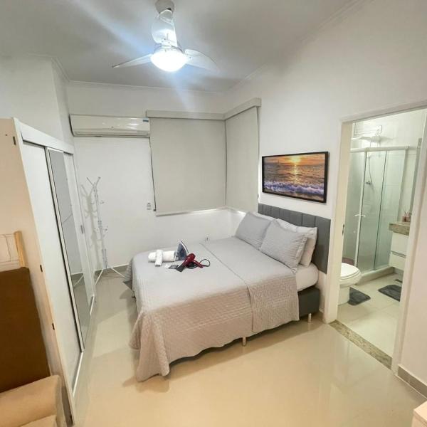 Beautiful Copacabana Beach House na Quadra da Praia - Foto 2