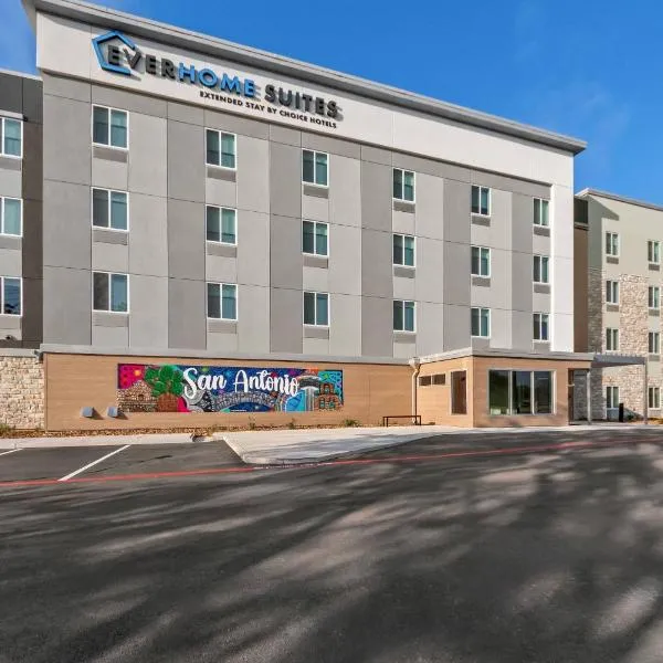 Everhome Suites San Antonio Lackland near SeaWorld by Choice Hotels, hotel in San Antonio