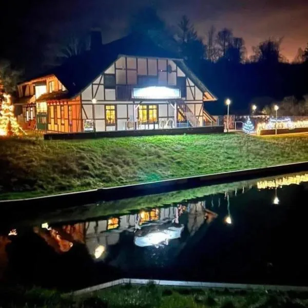 Hotel & Restaurant Lenzer Krug, ξενοδοχείο σε Malchow