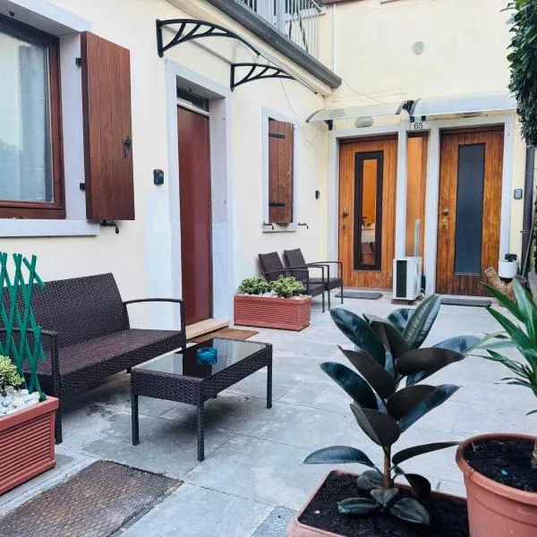 Hello Verona Rooms, hotel u Veroni