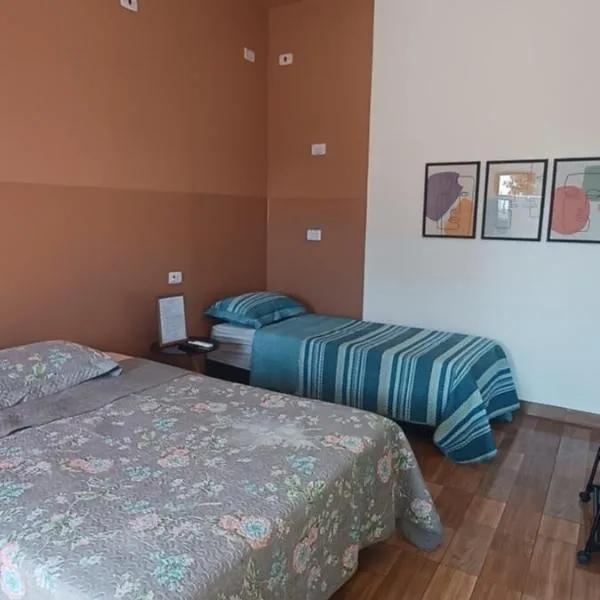 Apê Estúdio Rodrigues 02, hotel in Paranaíba