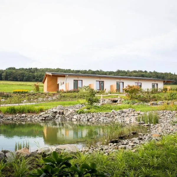Hotel Zur-Borke, hotel v destinaci Neuenrade