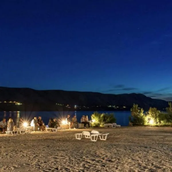 Tonino holiday house, hôtel à Pag