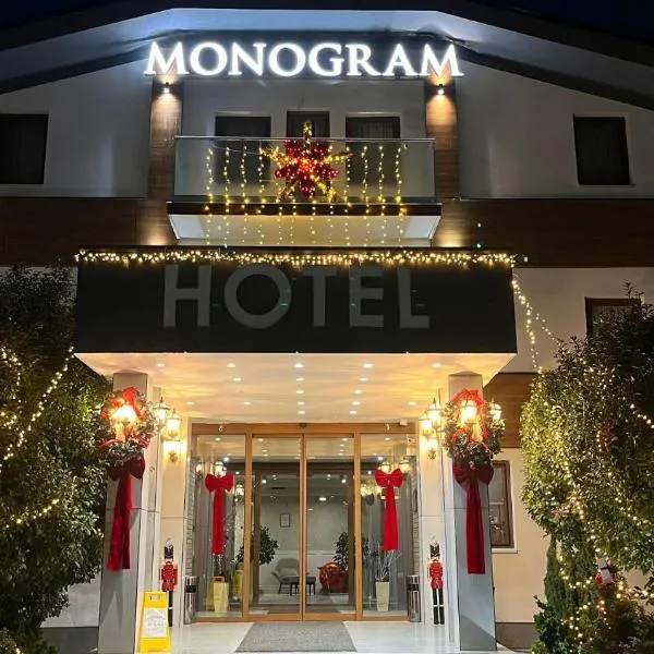 MV Monogram, ξενοδοχείο σε Inđija