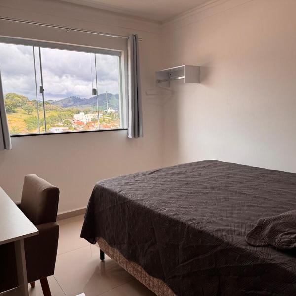 Casa aconchegante a 3 minutos do Centro e Parque das Águas com vista para as montanhas - Foto 2