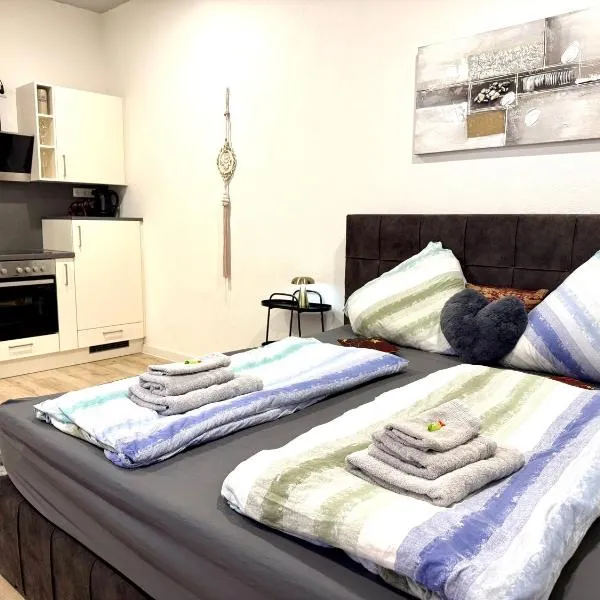 Goldstadt Urban Suite - City Apartament Schlössle Pforzheim, hotel v destinaci Pforzheim